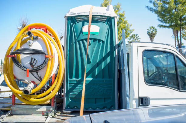 Portable bathroom rental in Patterson Tract, CA