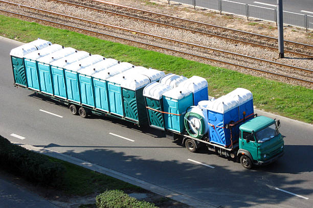 Portable Toilet Options We Offer in Patterson Tract, CA